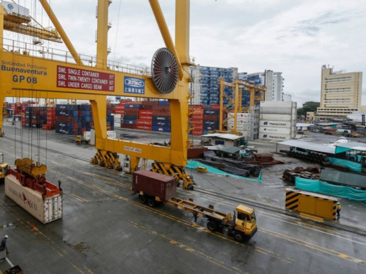 Se agota capacidad de almacenamiento de carga en el puerto de Buenaventura