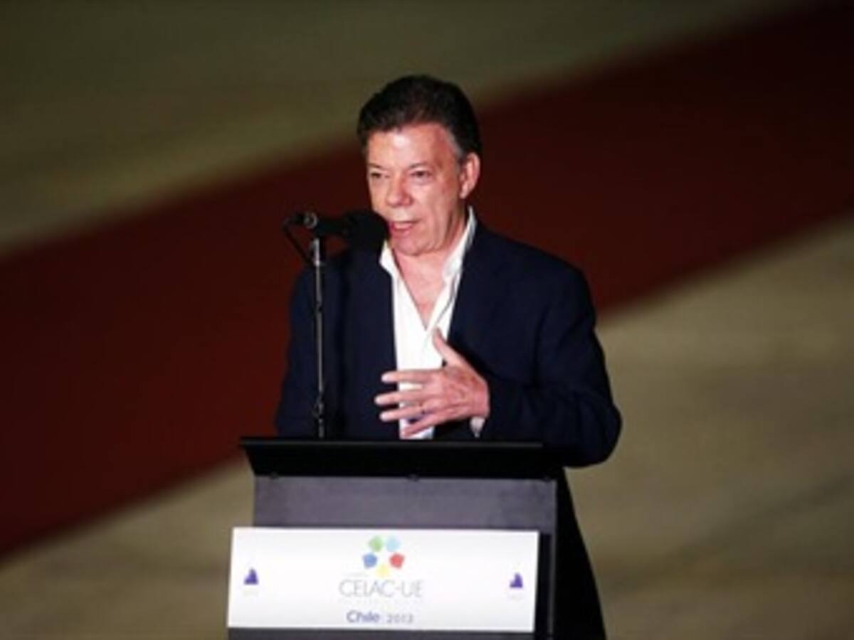 Santos dice que habría cumplido un objetivo de su campaña: reducir la pobreza