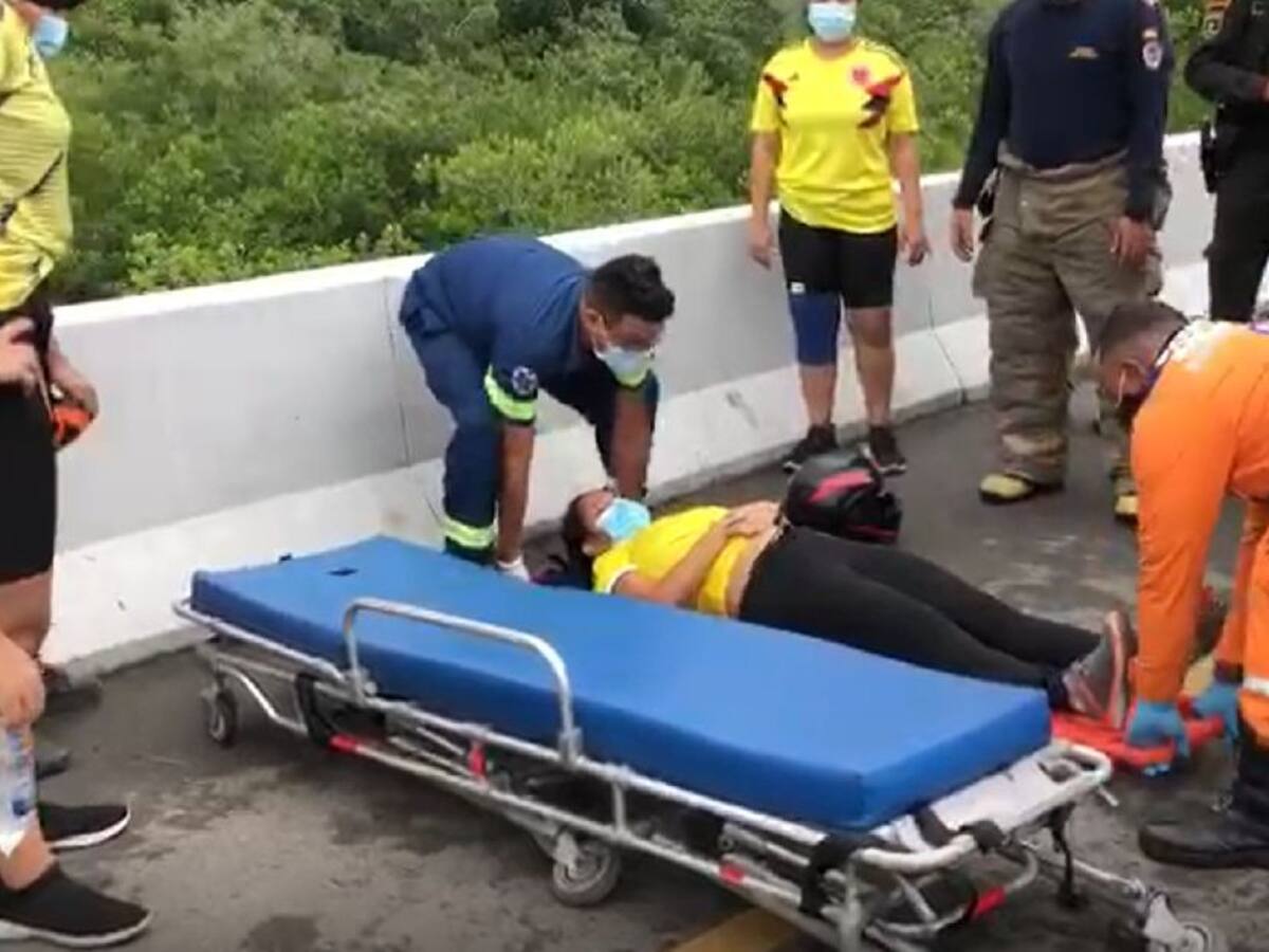 Accidente en el viaducto dejó varios deportistas lesionados