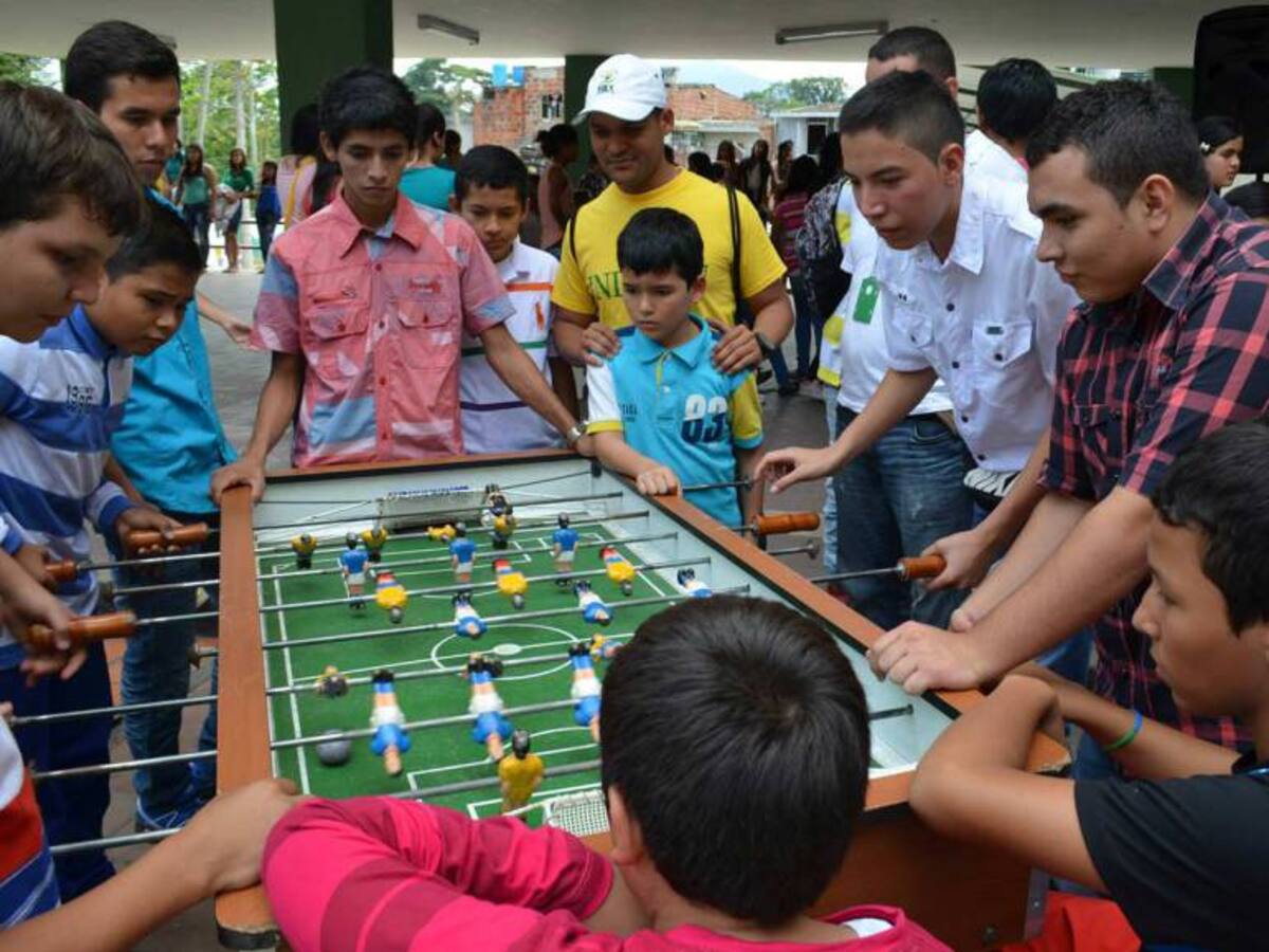 La cuarta parte de la juventud del área hace parte de los "nini"