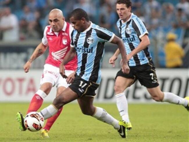 Santa Fe perdió el invicto de Copa Libertadores al caer con Gremio en Portoalegre