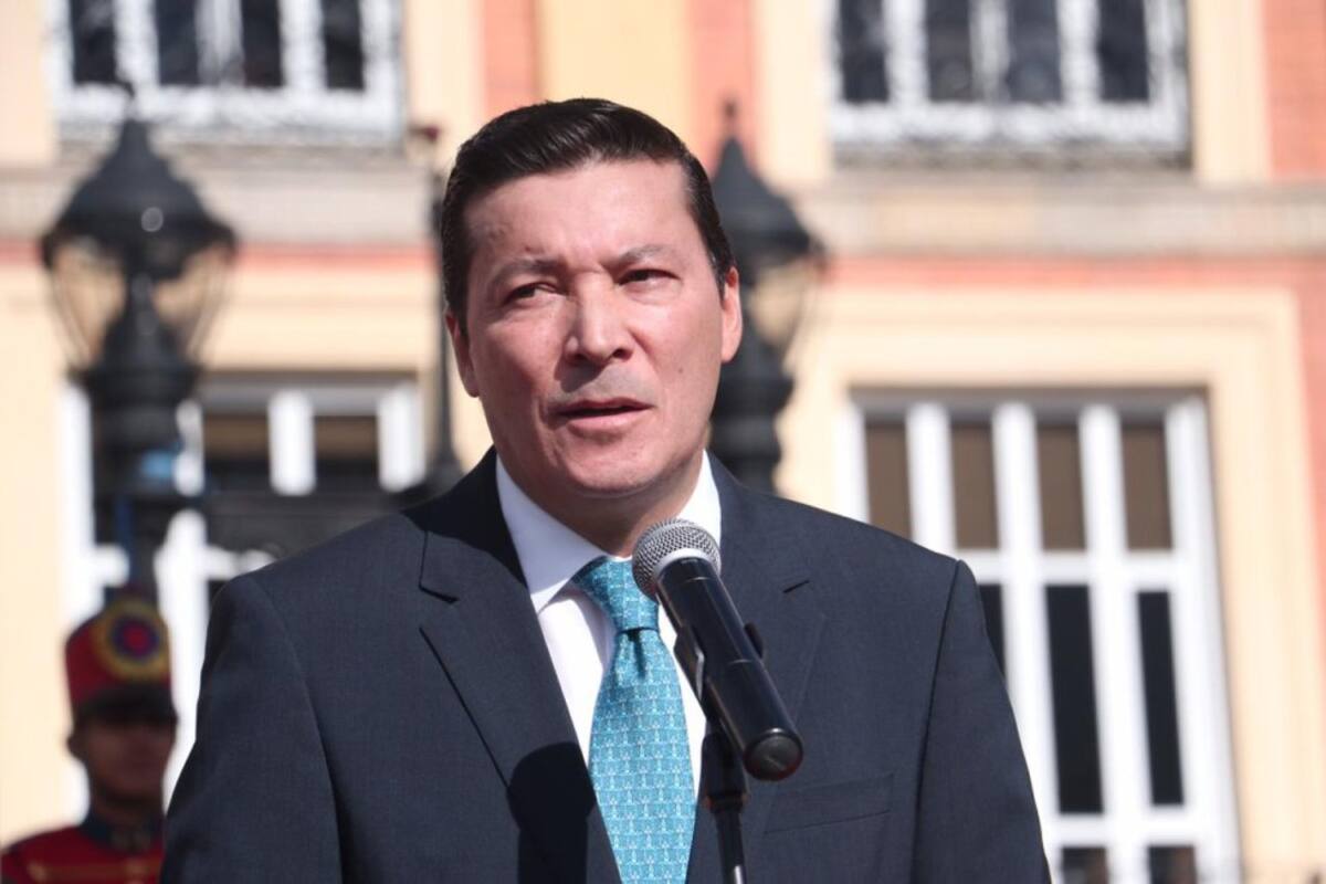 El presidente del Consejo Nacional Electoral, Hernán Penagos, hace llamado a los votantes para que no vendan su voto e indica, "queremos dejar un mensaje claro: colombianos, salgan a votar, elijan bien y eljan a los mejores candidatos”