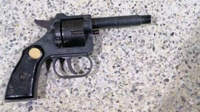 El arma fue diseñada para mediados de los años 1950 y según historiadores fue utilizada para el intento de asesinato de Ronald Reagan