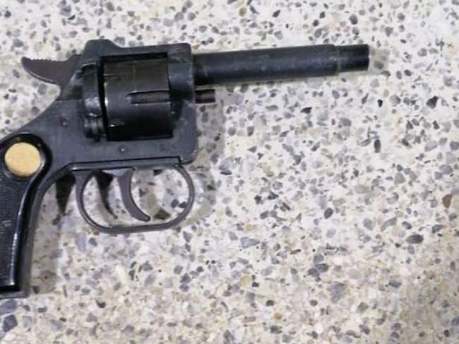 El arma fue diseñada para mediados de los años 1950 y según historiadores fue utilizada para el intento de asesinato de Ronald Reagan