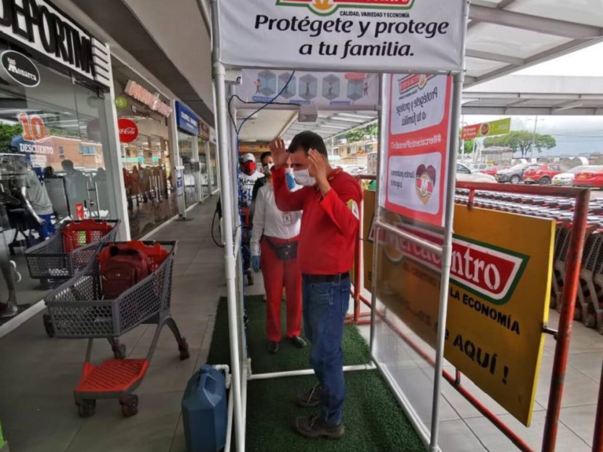 Mercacentro, primer supermercado en instalar cabinas de desinfección