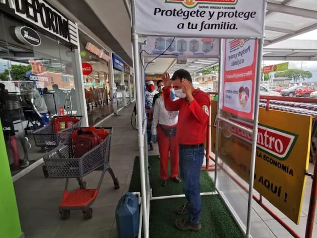 Mercacentro, primer supermercado en instalar cabinas de desinfección