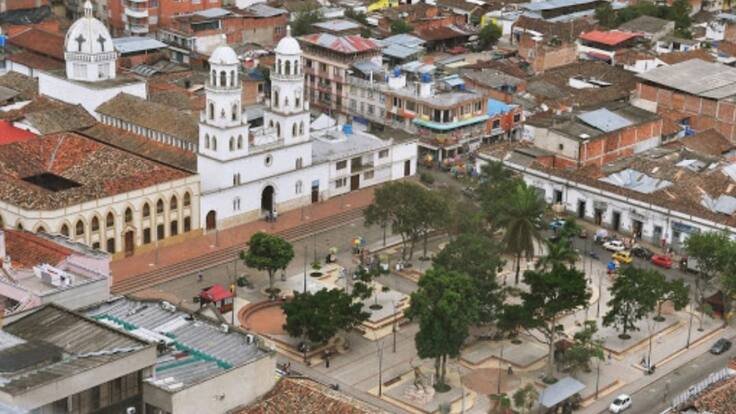 Floridablanca por ahora no tiene pico y cédula