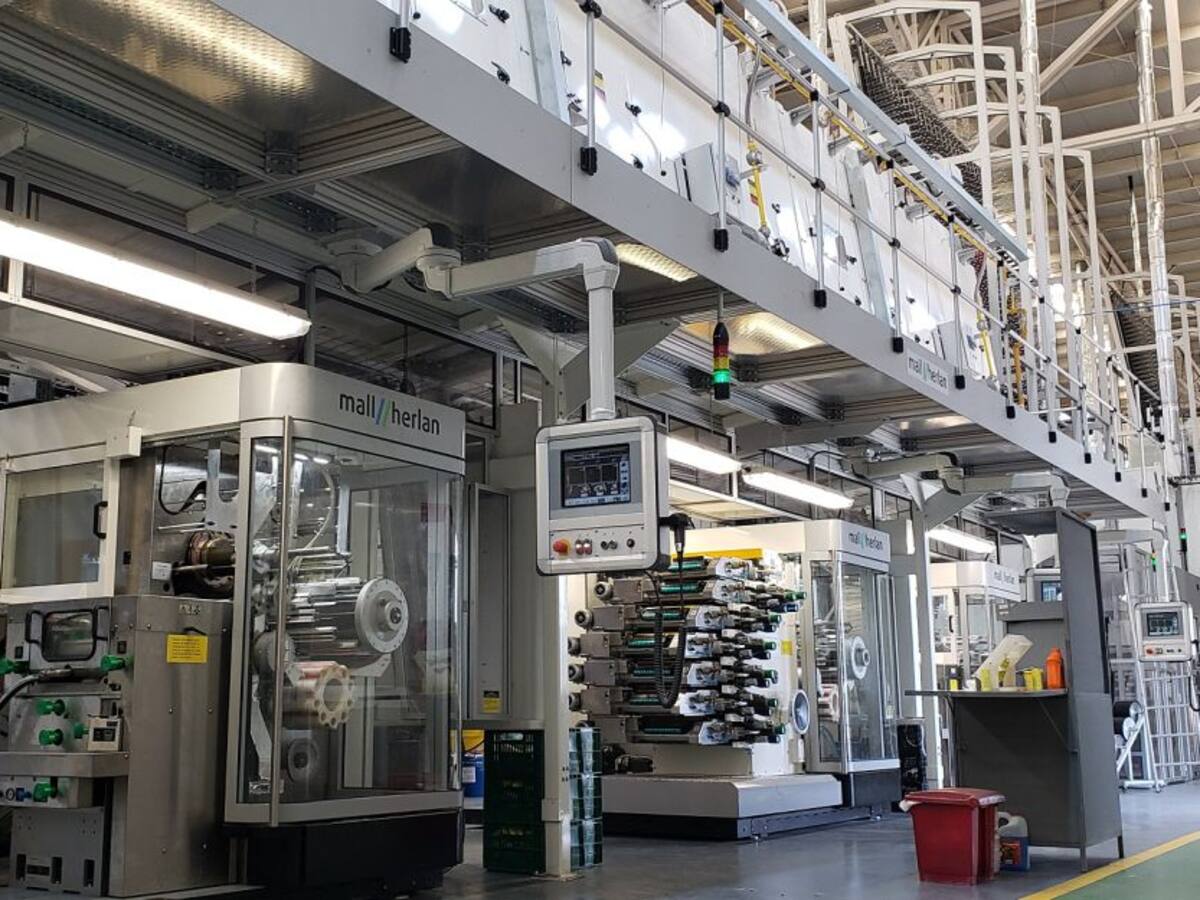 Grupo Phoenix invierte en producción de alcohol en aerosol
