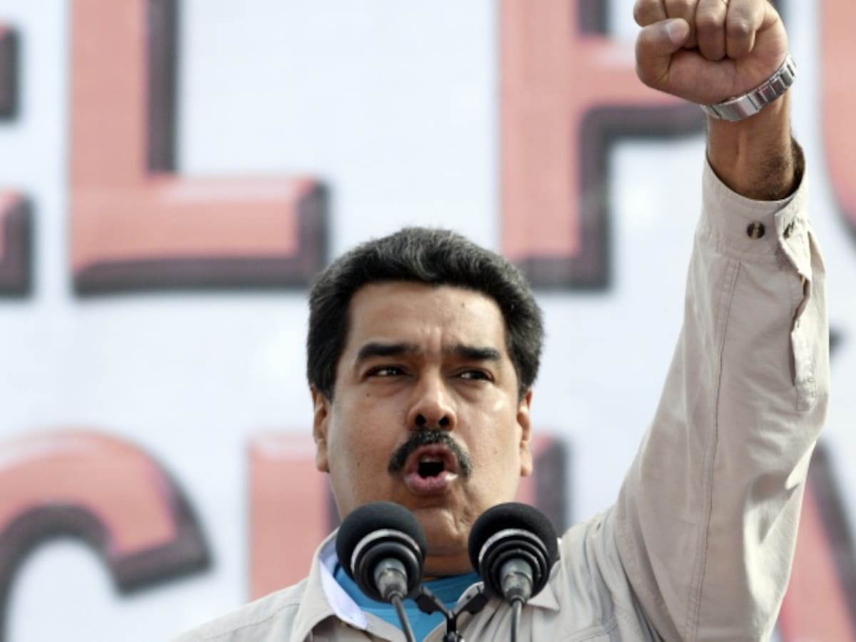 Folha de S. Paulo sugiere alianza Colombia - Bolsonaro para tumbar a Maduro