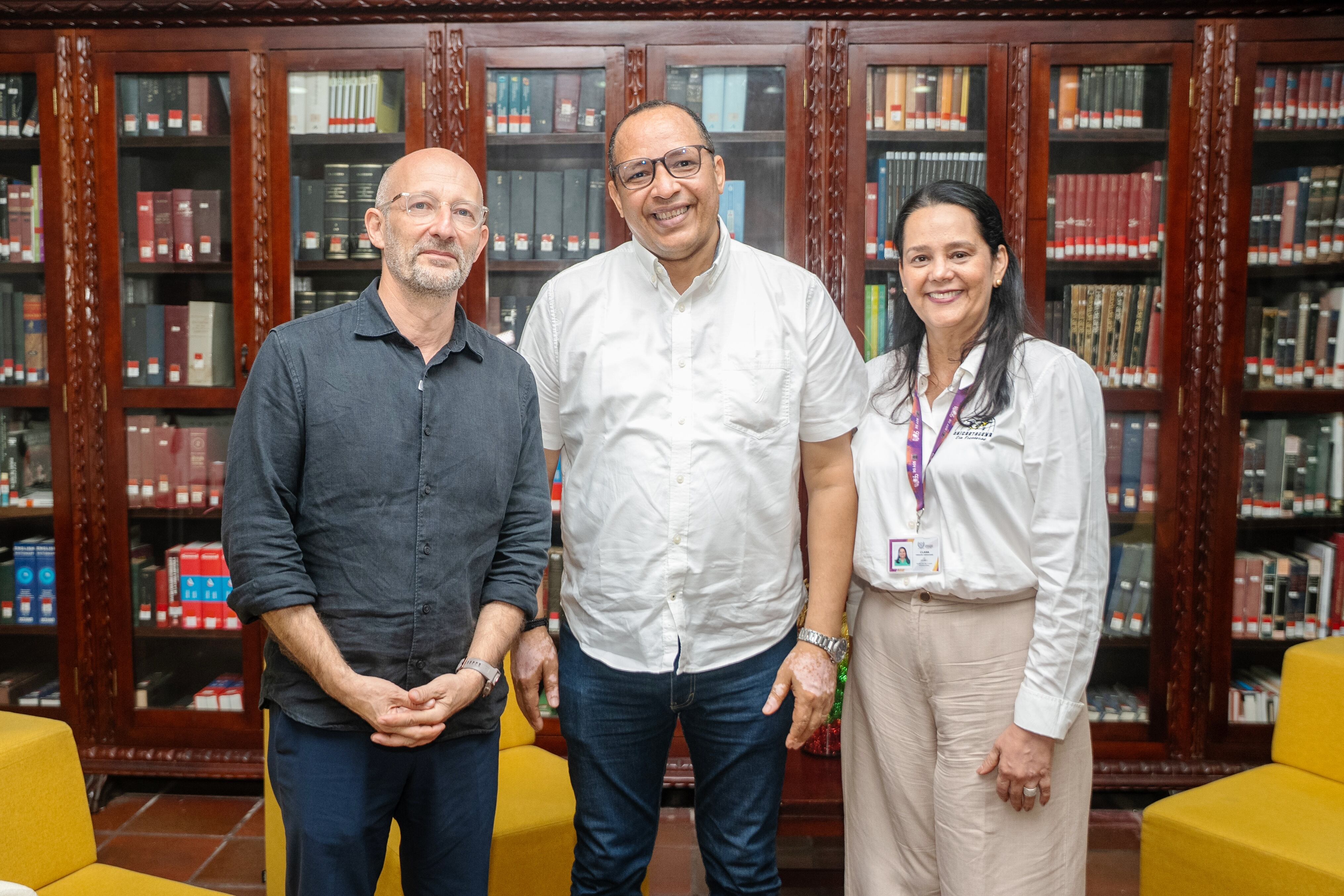 Este encuentro se suma a los esfuerzos institucionales para consolidar una Universidad más conectada con el mundo, fortaleciendo la internacionalización como eje estratégico de calidad, movilidad, investigación, innovación y cooperación global