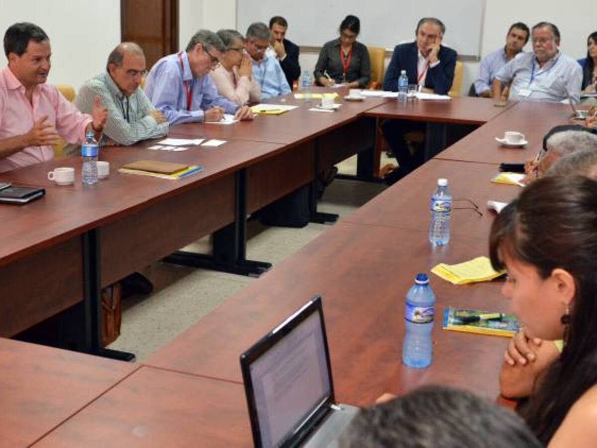 Gobernadores dispuestos a trabajar por la paz y llevar propuestas a La Habana