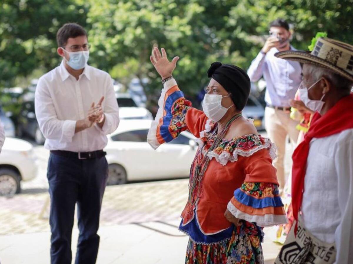 239 gestores culturales de Bolívar con auxilios vitalicios