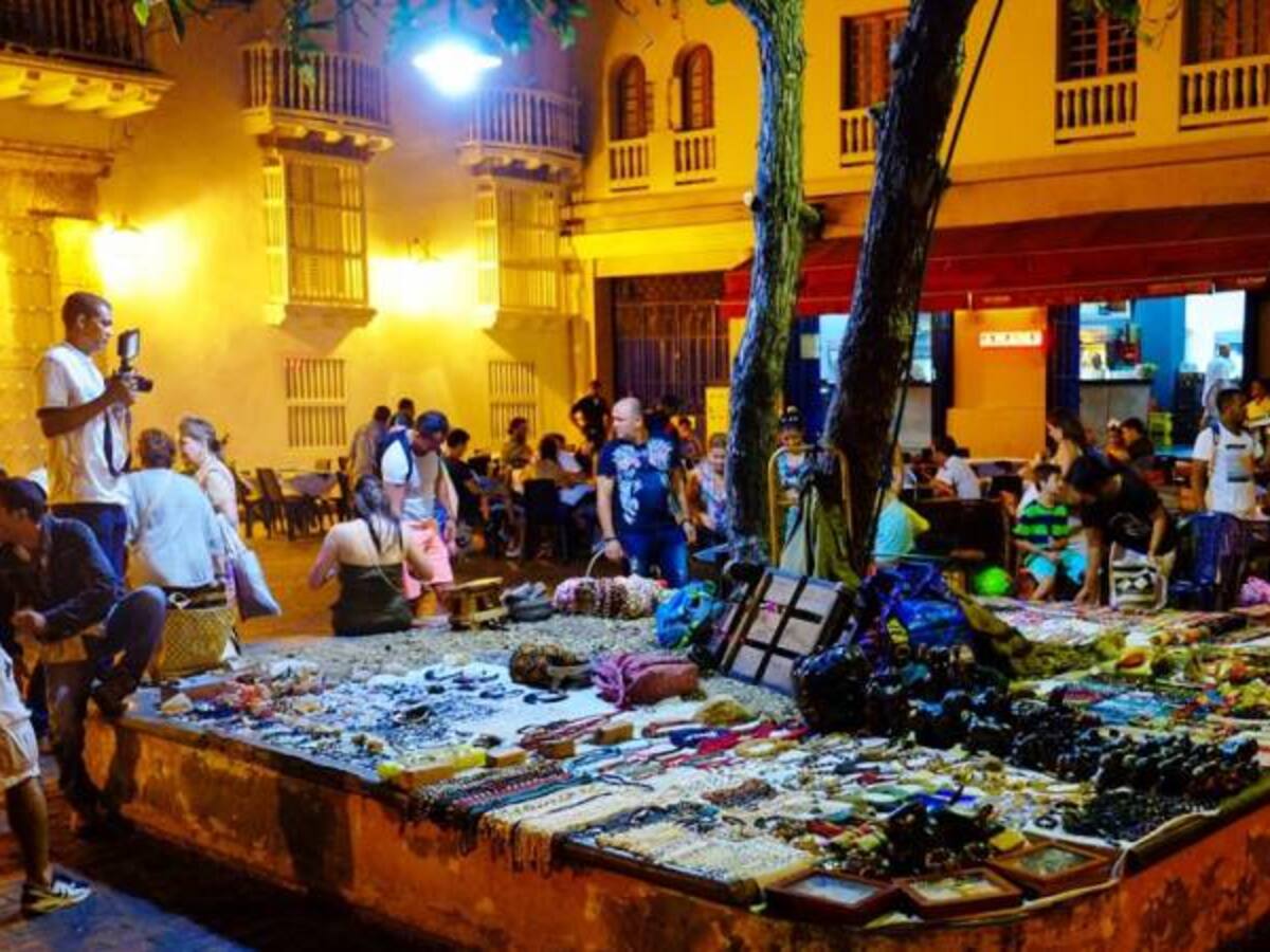 Balance positivo de ventas en el comercio cartagenero durante Semana Santa