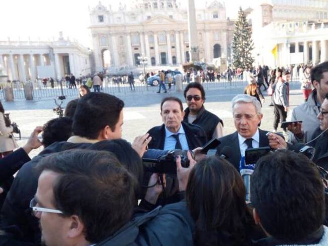 Uribe también le dijo No al papa Francisco