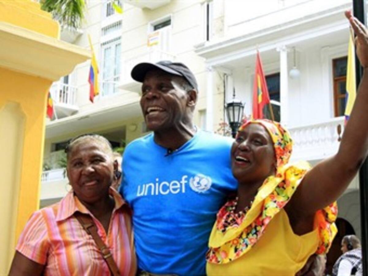 El actor Danny Glover conoció proyecto contra la explotación sexual infantil en Cartagena