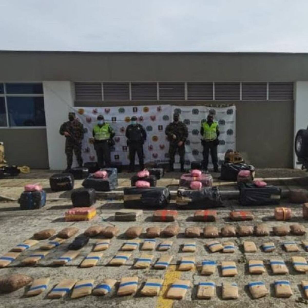 Cerca de una tonelada de marihuana fue incautada entre Caldas y Risaralda