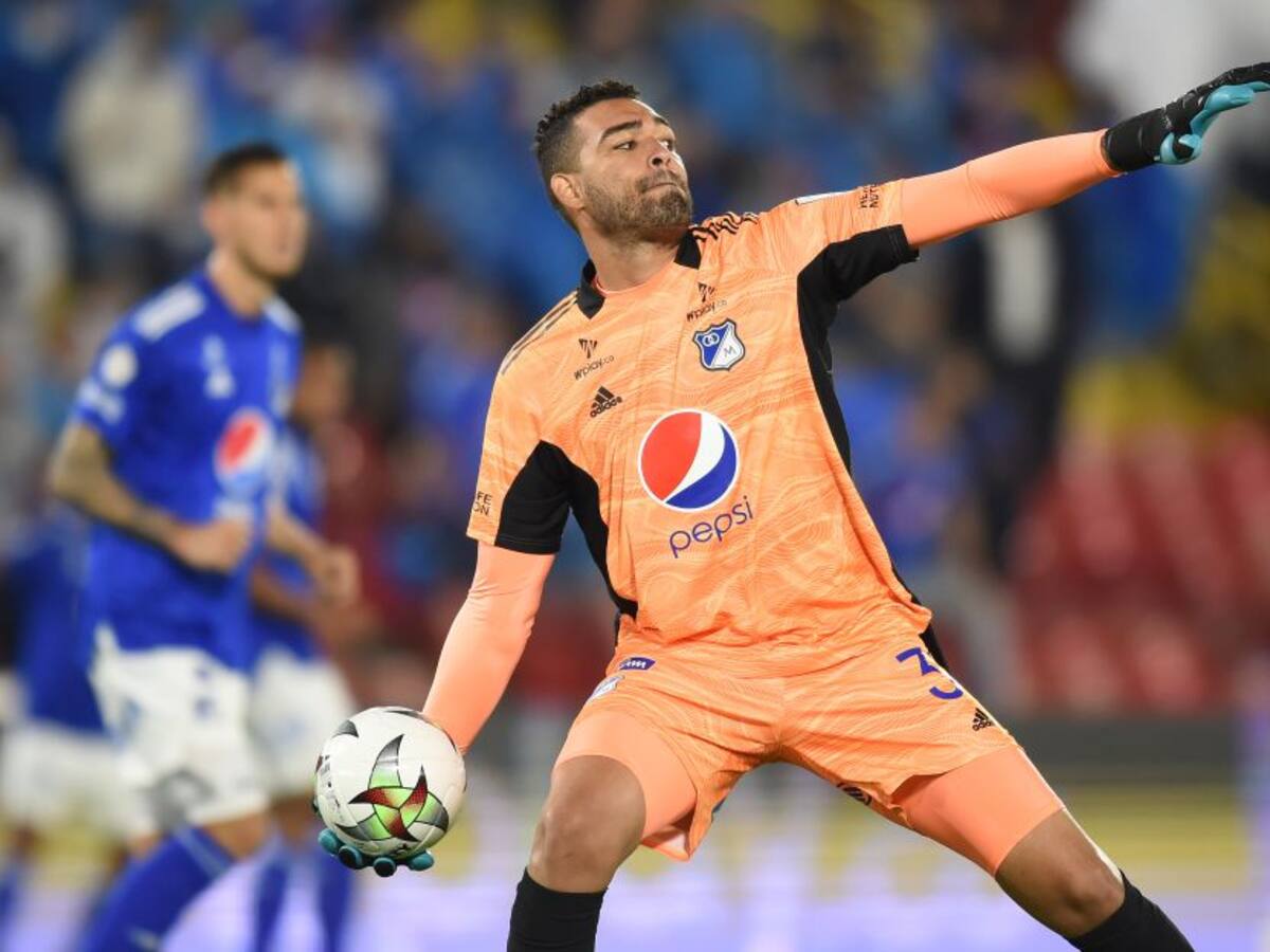 Álvaro Montero y un sorprendente dato que no tiene otro arquero en el mundo