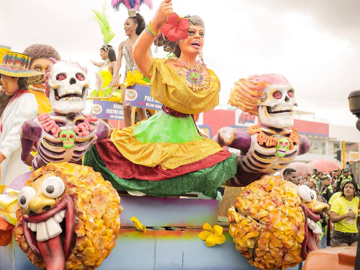 Arranca la convocatoria para el diseño de carrozas y macrofiguras de la ‘La Fiesta que nos Une’