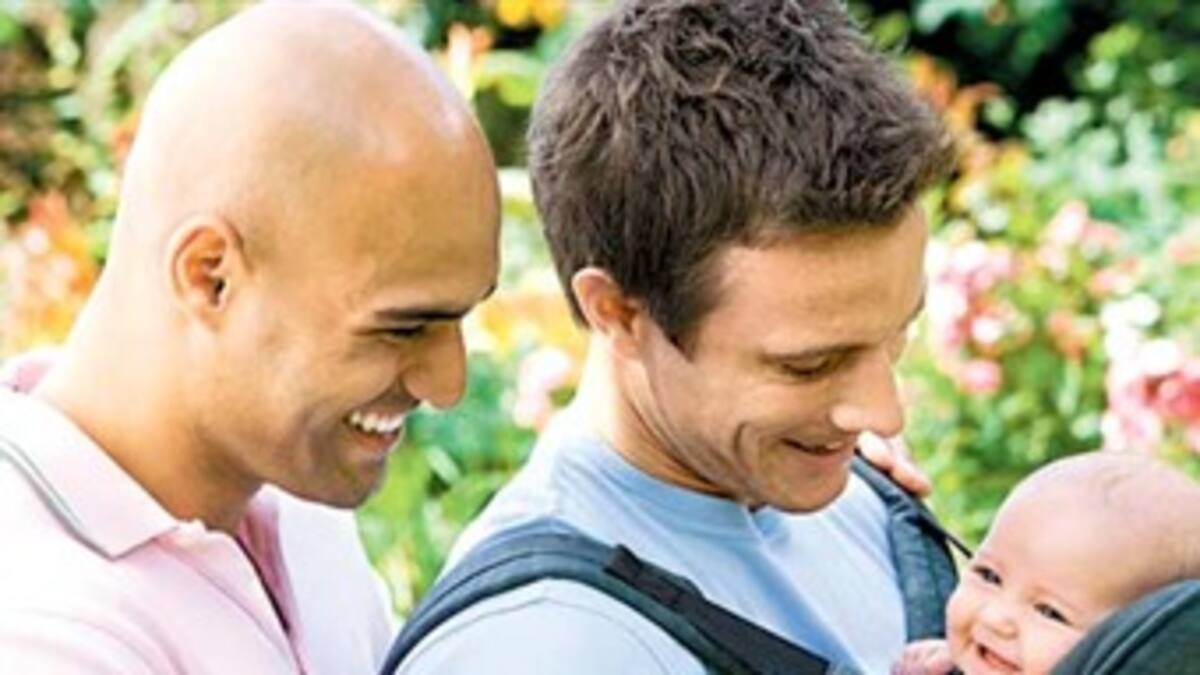 Adopción gay