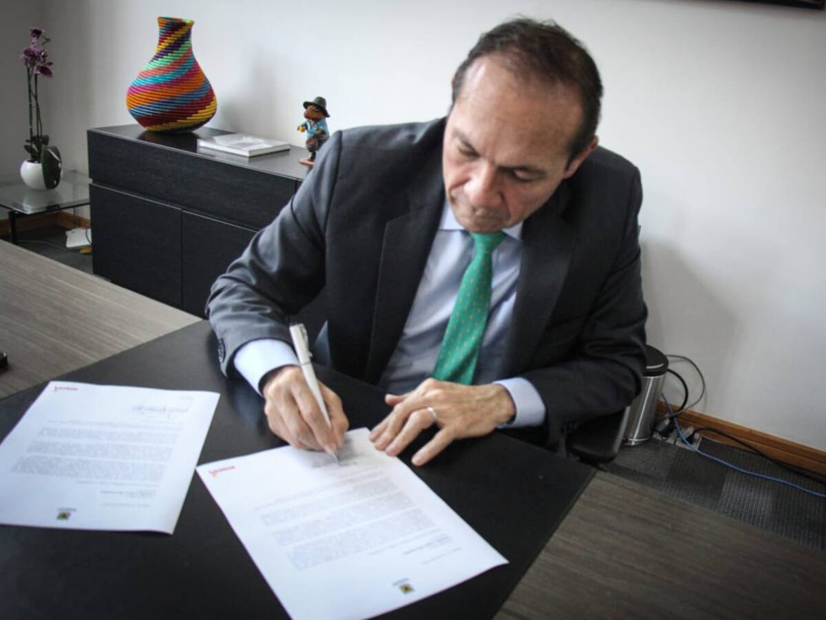 Antonio Sanguino, jefe de gabinete de la Alcaldía de Bogotá, renuncia a su cargo