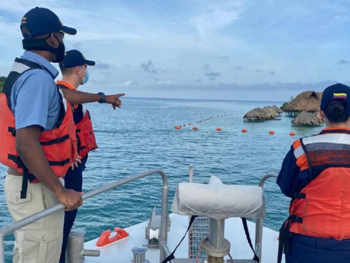 Dimar verifica estado de las boyas instaladas en Cholón