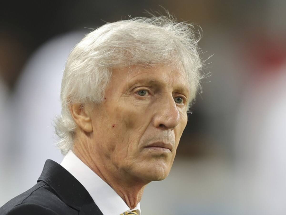 Este partido nos sirve para cambiar la temática: Pékerman