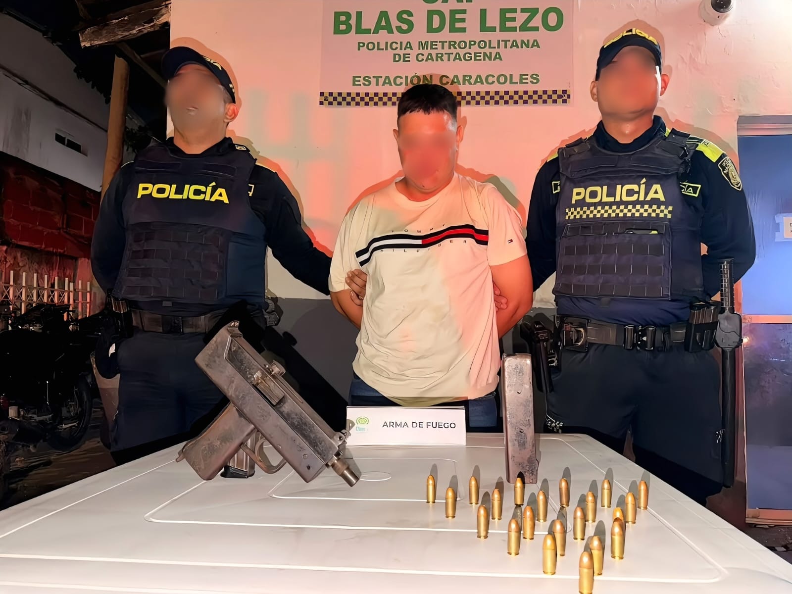 Diez armas menos en las calles: contundente golpe de la Policía a la delincuencia en Cartagena