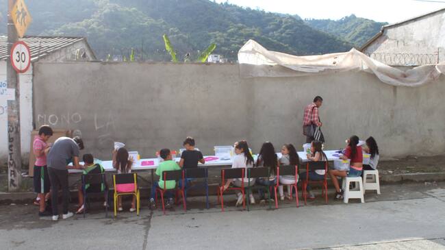 Chispas de Esperanza ha beneficiado a 2 barrios en Manizales: Solferino y San Sebastián. | Foto: Chispas de Esperanza