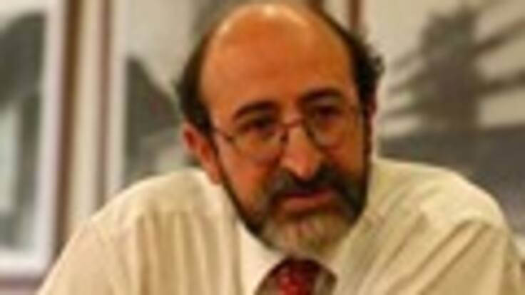 “Si el cemento sigue subiendo, nos veremos obligados a intervenir”: Juan Lozano, ministro de Ambiente