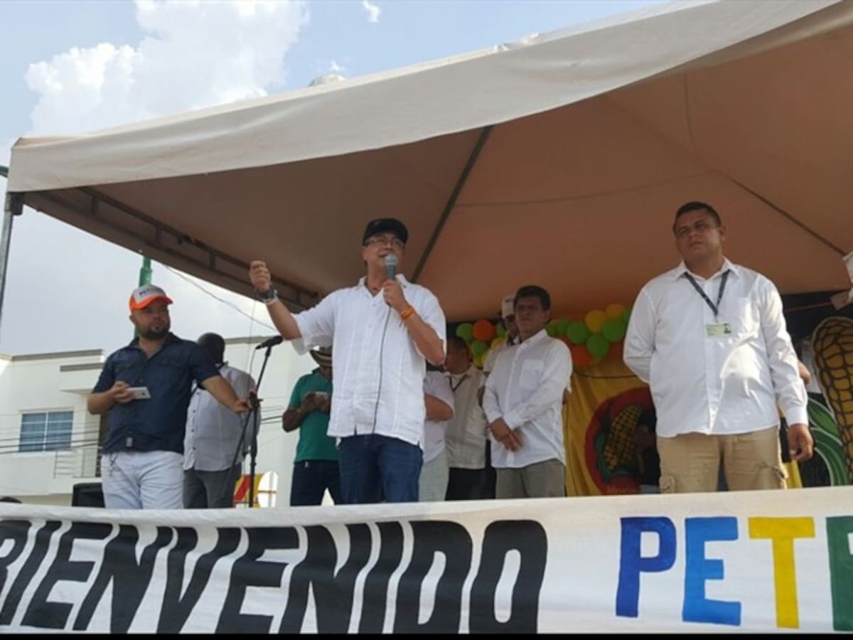 Petro aseguró que Iván Duque es un “chavista” de derecha