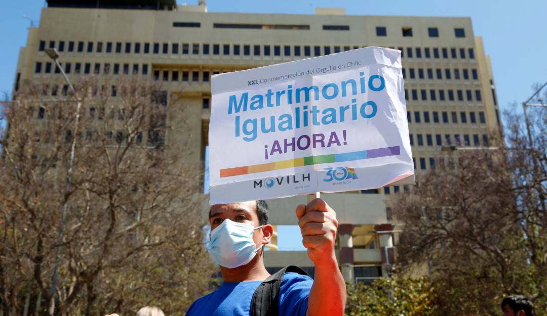 Manifestaciones a favor del matrimonio igualitario en Chile.   Foto: Getty 