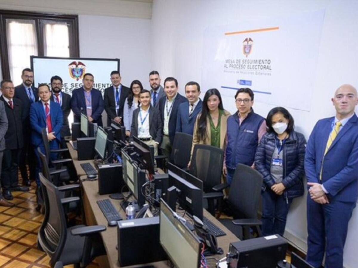 Cerca de 160.000 colombianos en España ya empezaron a votar