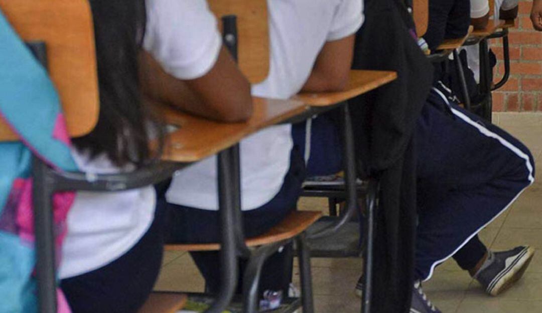 Este caso se suma al denunciado por padres de familia y estudiantes de la Institución Educativa del municipio de Altamira. 