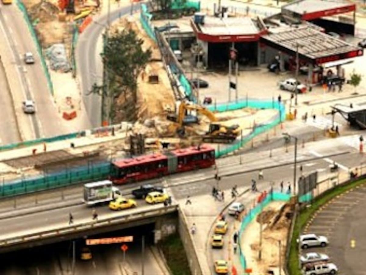 Interponen millonarias demandas contra el Distrito por sobrecostos en fase de Transmilenio