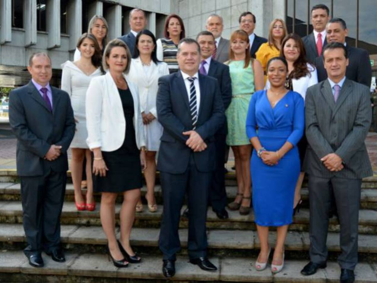 Renuncian todos los secretarios de despacho en la gobernación de Risaralda