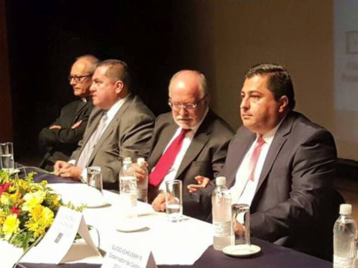 Octavio Cardona León se posesionó como Alcalde de Manizales