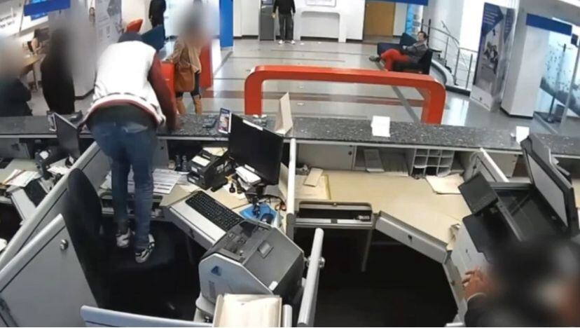 Así robaban los reyes del atraco a Bancos en Bogotá: fueron capturados