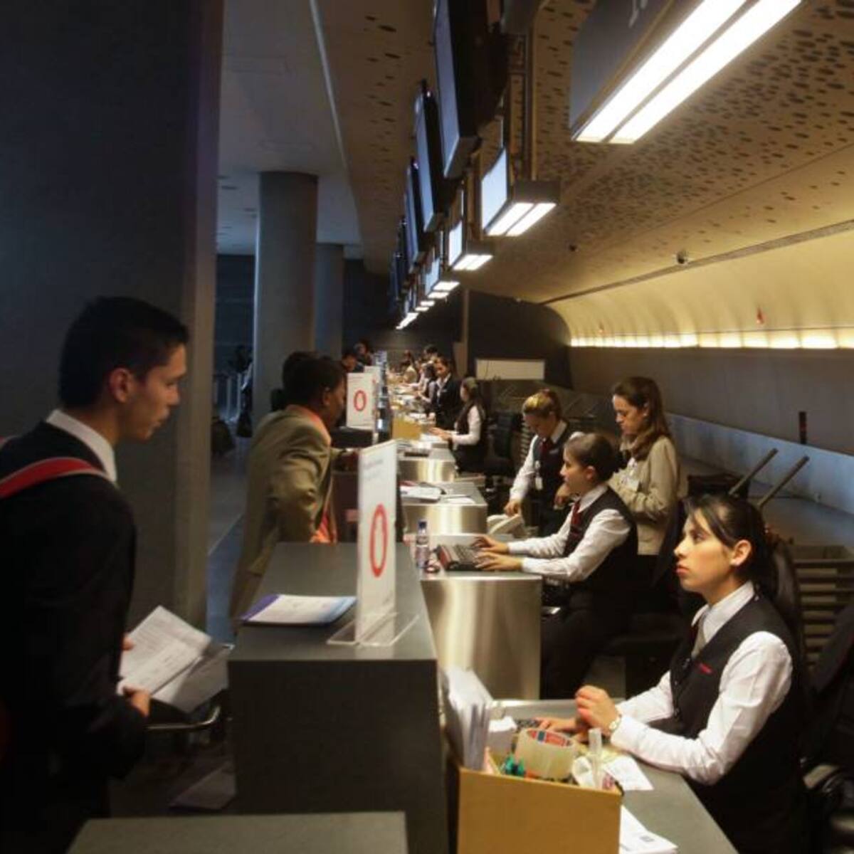 Obligatoriedad de la factura electrónica en transporte aéreo entra en vigor