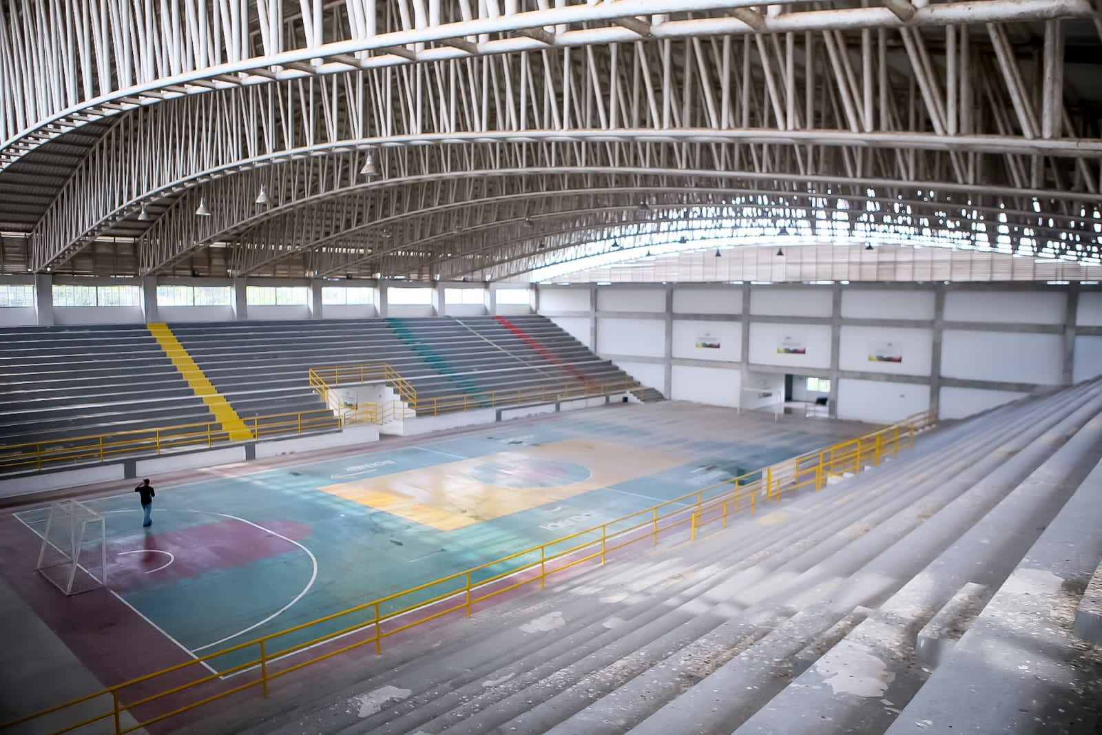 Santa Rosa Sur recibirá apoyo para mejoras en escenarios deportivos