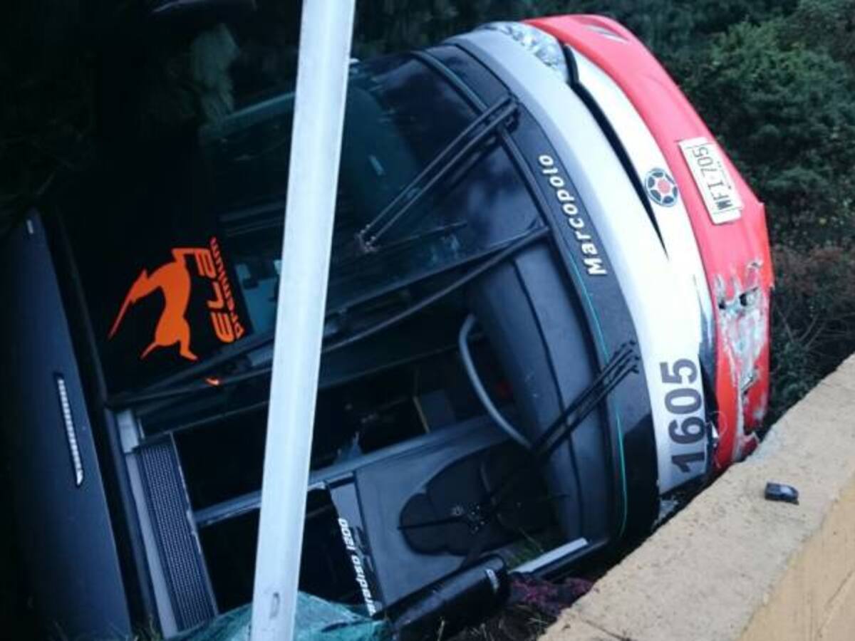 22 heridos deja accidente de tránsito en la vía La Línea entre Quindío y Tolima