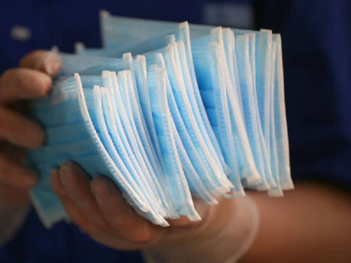 Empresarios se reinventan para mantenerse en el mercado