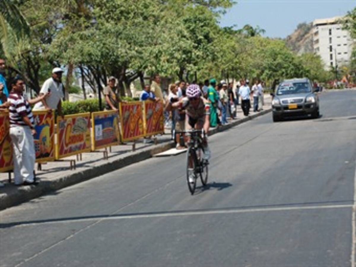 El boyacense Iván Mauricio Casas domina la Vuelta Regional del Caribe
