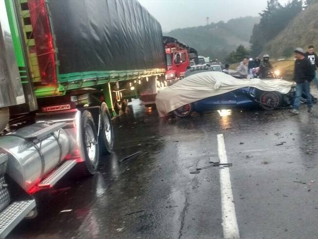 Es la segunda salida que hago con el club: Bojanini sobre carreras de carros de alta gama