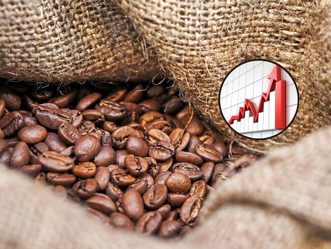 Carga con granos de café y de fondo un gráfico con tendencia a la subida (Fotos vía Getty Images)