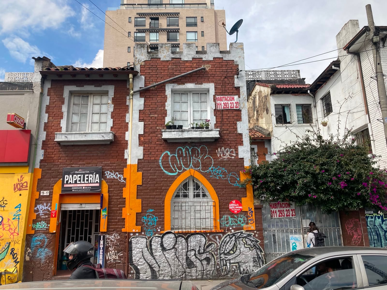 Multas por afectar el patrimonio cultural en Bogotá suman más de $5.100 millones de pesos