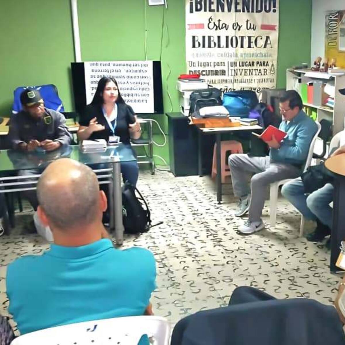 La Guardia Ambiental inició capacitación a voluntarios en la Comuna 13 de Medellín