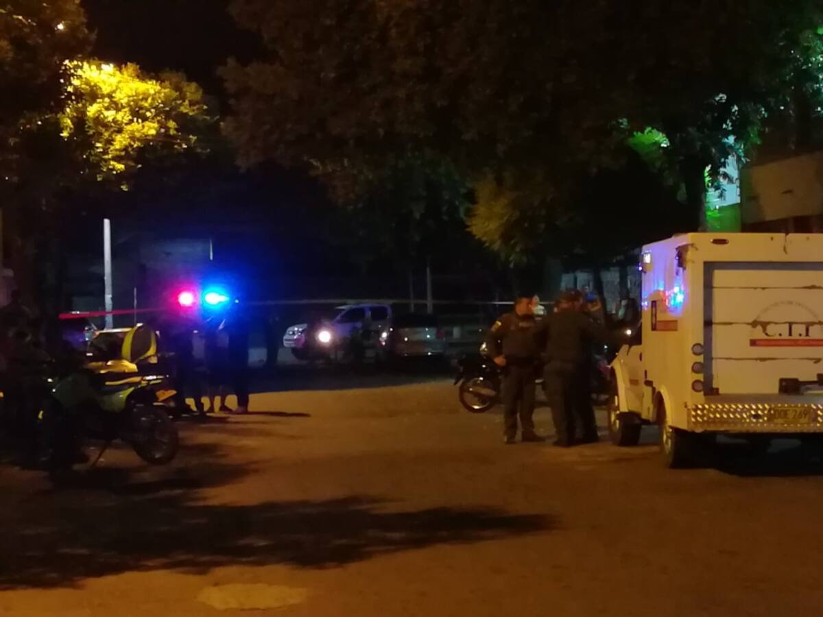 Ataque armado deja tres personas heridas