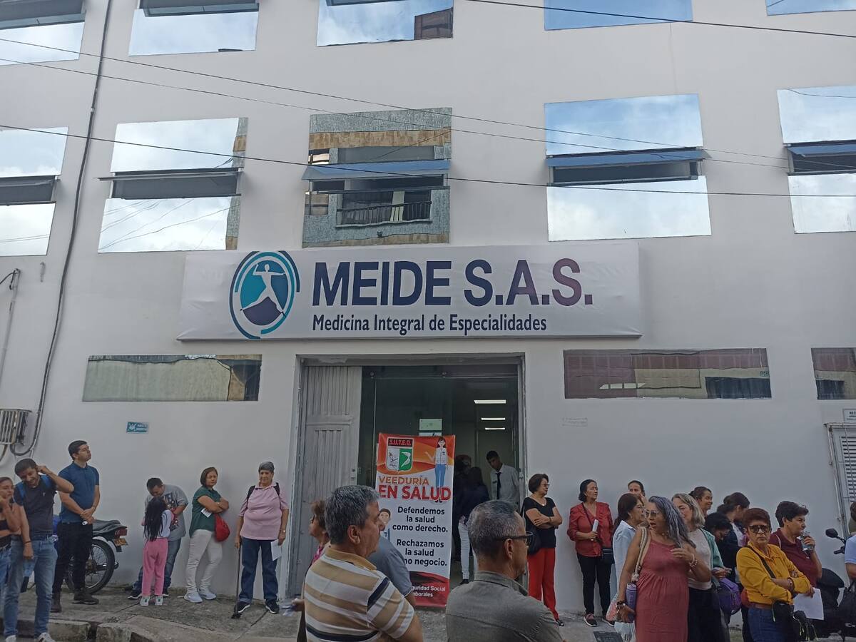 Hay improvisación en implementación de nuevo sistema de salud del magisterio: docentes