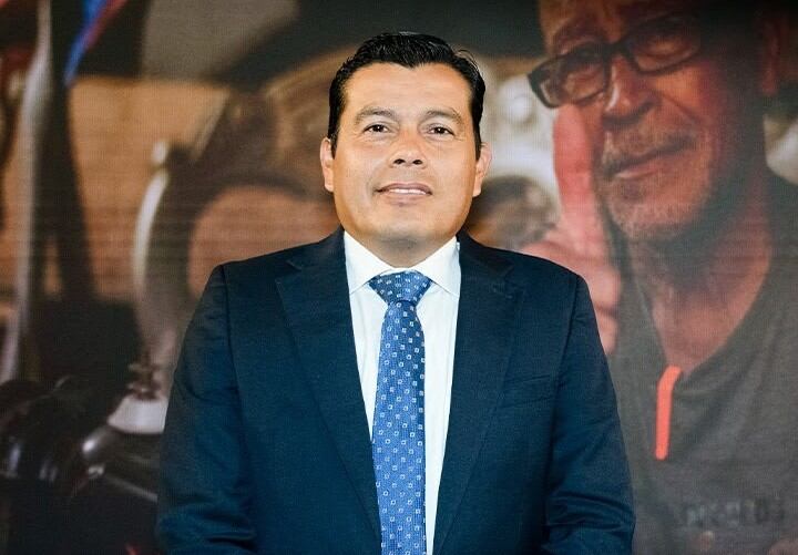 Su hoja de vida fue publicada hace más de un mes y finalmente fue posesionado. Foto | Captura de pantalla de YouTube