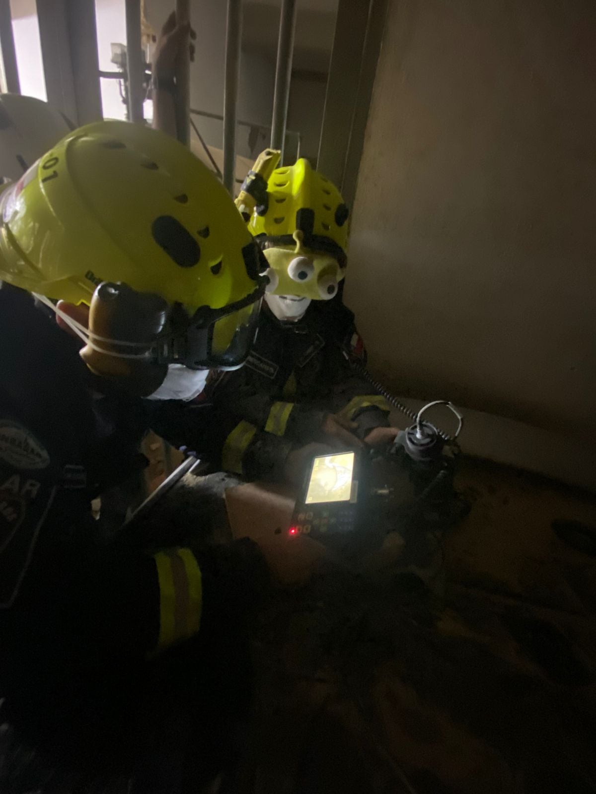 Operación de rescate de Hernán Gil en Venezuela tras terremotos. Fotos: USAR Bomberos de Chile